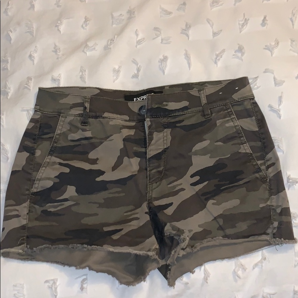 Express camo shorts